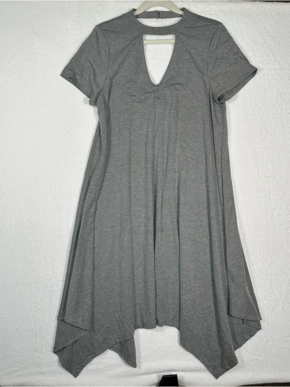 Torrid Dress Size‎ 1 1X Grey Heather Sharkbite Hem Keyhole Choker Neck Soft Goth